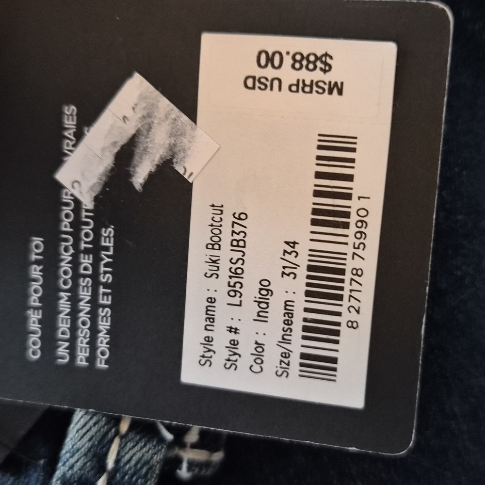 Silver Jeans Dark Blue Boot Cut Jeans with Contrast Stitching - Picture 5 of 6